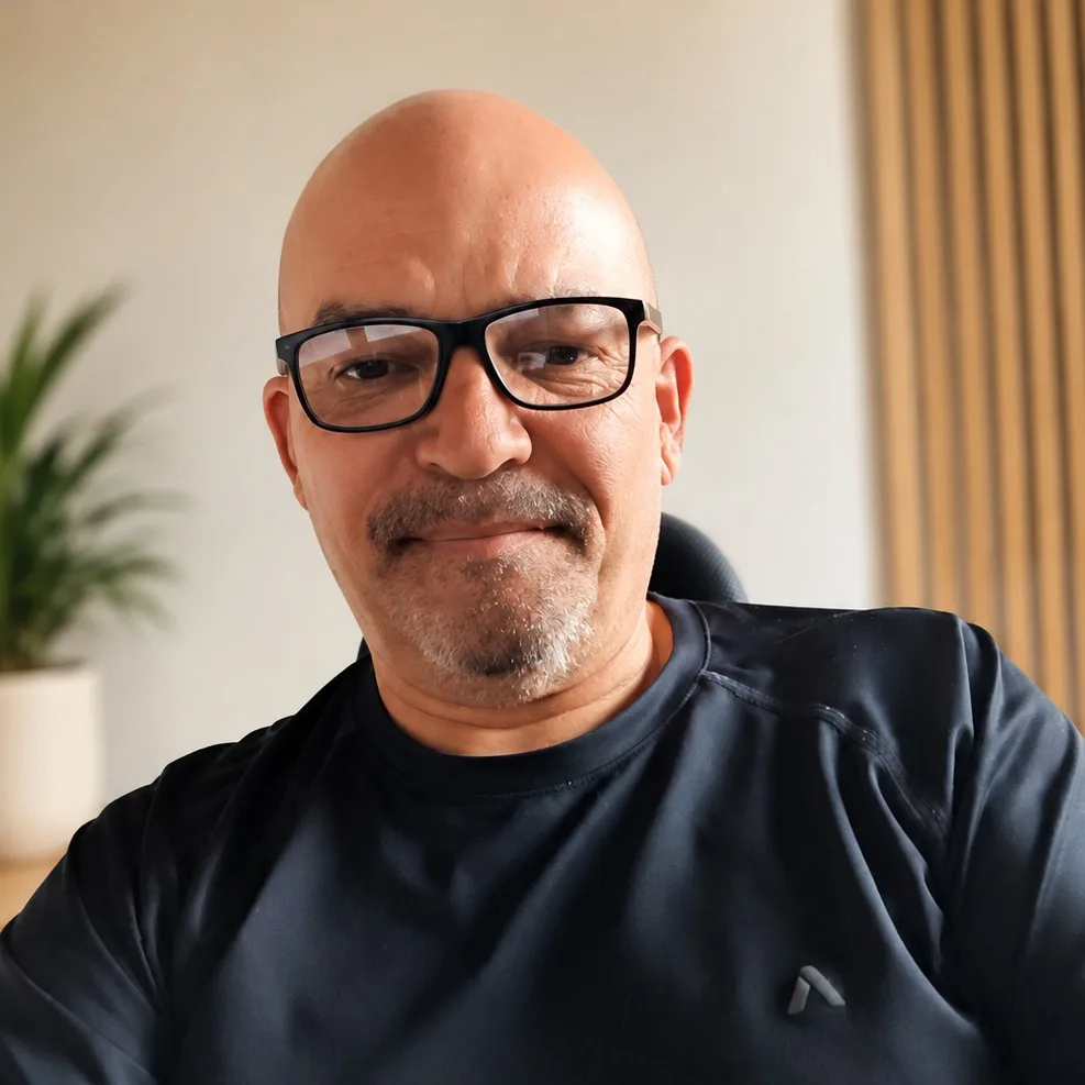 Preguntale a Juan Toro